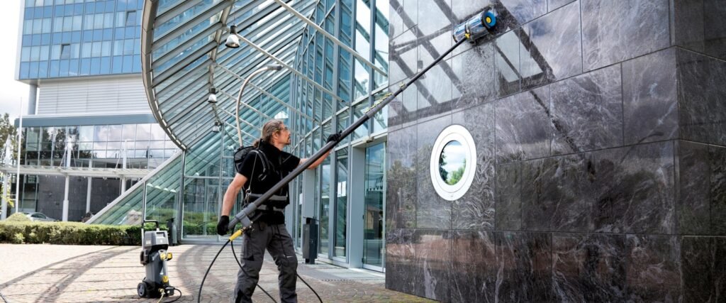 Fassadenreinigung fassadenreinigung min